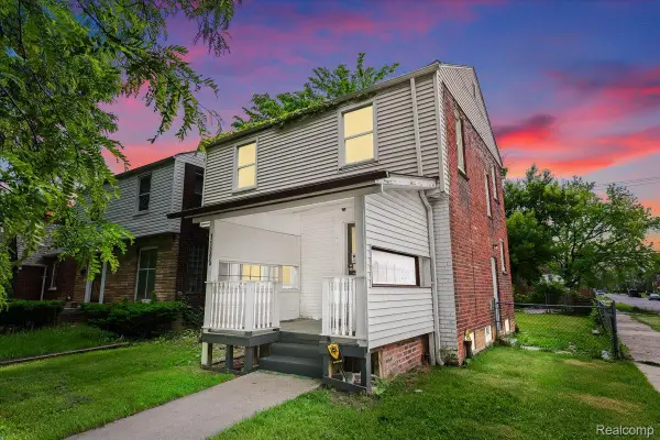 11000 Whitehill Street, GrossePointe, MI 48224