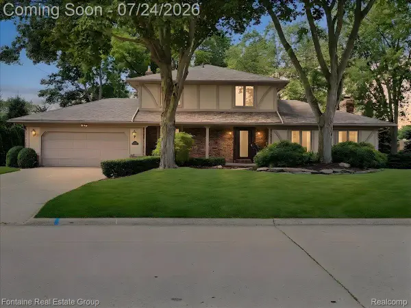 16131 Winchester Drive, Northville, MI 48168