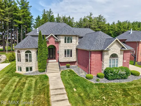 3334 Creekview Drive, Davison, MI 48423
