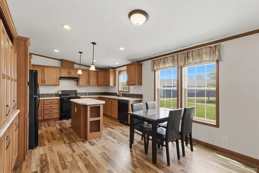 11006 Wood Run Circle, South Lyon, MI 48178 - #2