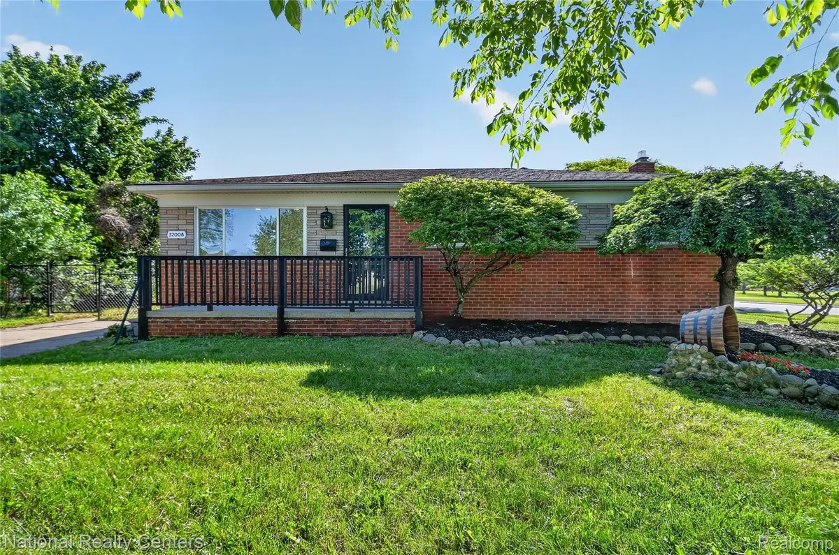 32008 Bunert Road, Warren, MI 48088 - #1