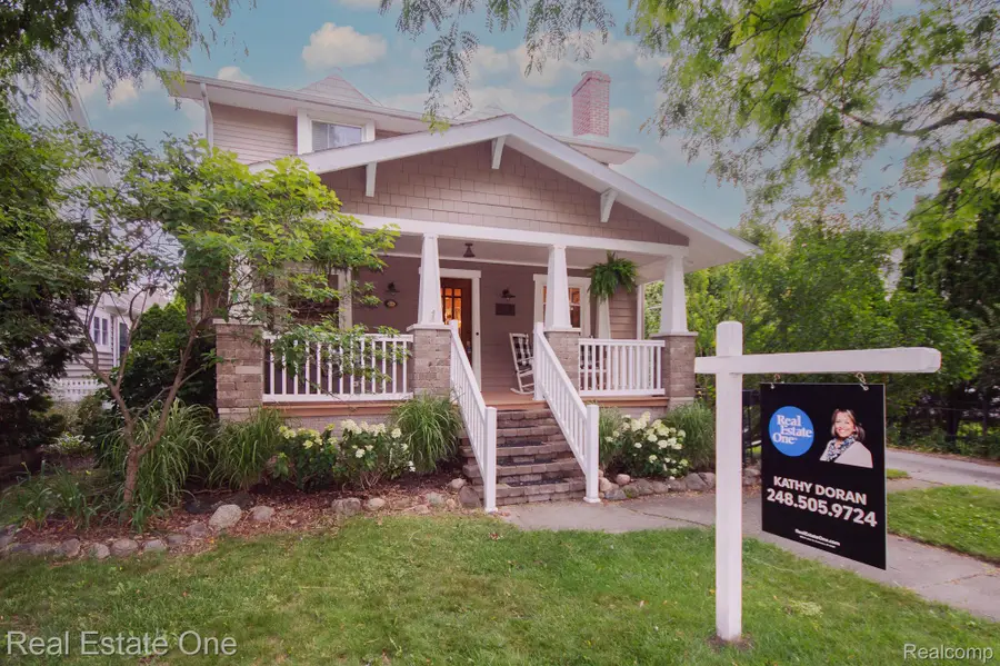 410 W 4th Street, Rochester, MI 48307 - #2