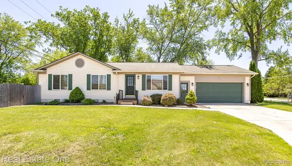 3103 Crooks Road, RochesterHills, MI 48309