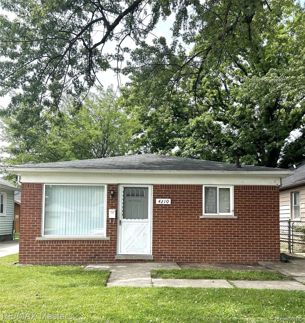 4210 Hazel Avenue, Lincoln Park, MI 48146 - #1