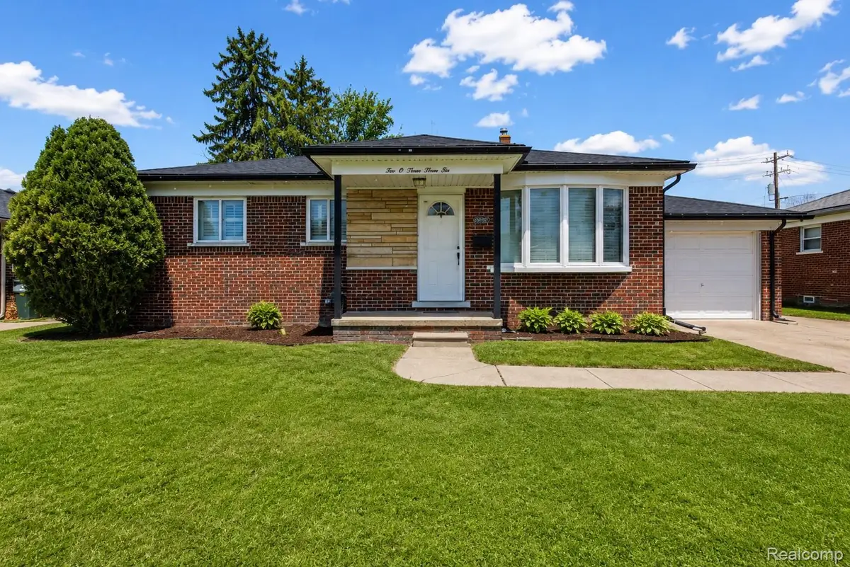 20336 Cedar Street, Saint Clair Shores, MI 48081 - #1