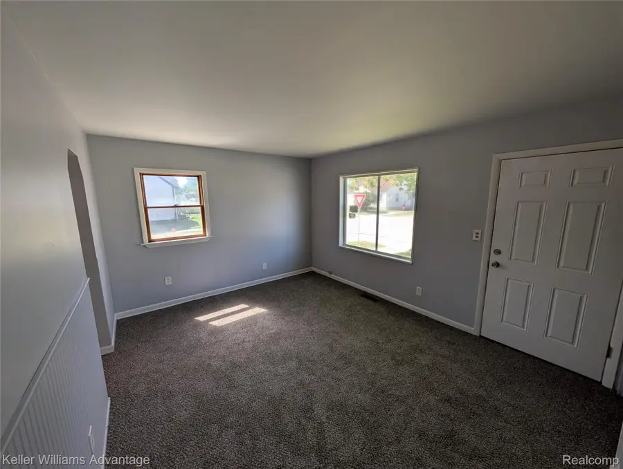 13006 Sherman Avenue, Warren, MI 48089 - #2
