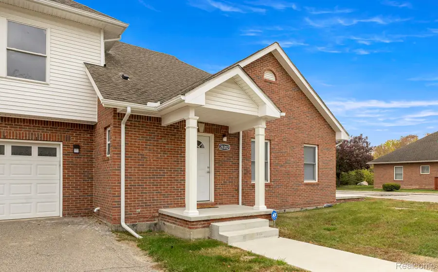 28202 Fortson Lane, Inkster, MI 48141 - #2