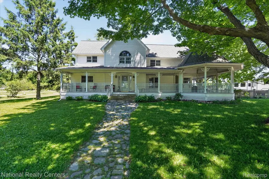 864 E Lovejoy Road, Byron, MI 48418 - #2