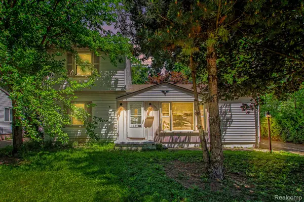 12072 Rockland, Redford, MI 48239