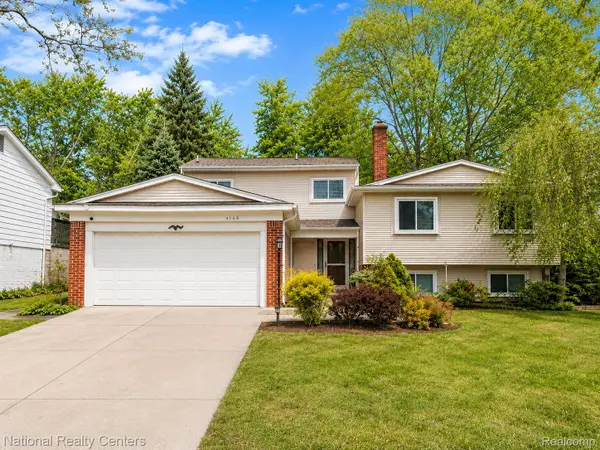 2182 Yorktown Drive, AnnArbor, MI 48105