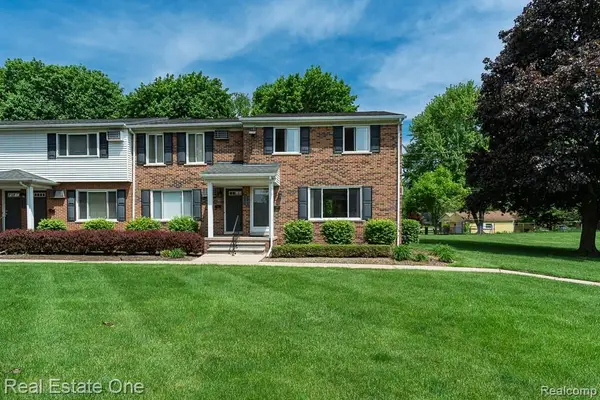 1147 Tienken Court, RochesterHills, MI 48306
