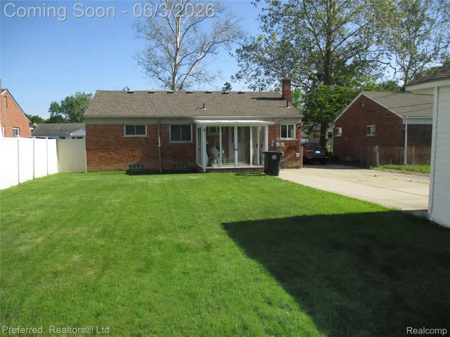 31221 Westfield Street, Livonia, MI 48150 - #2
