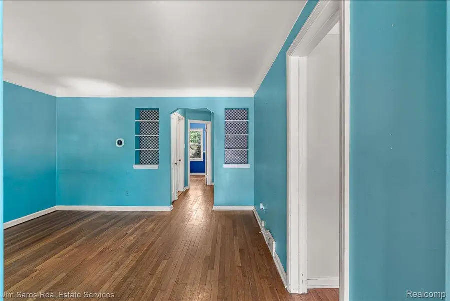 23240 Forest Street, Oak Park, MI 48237 - #3