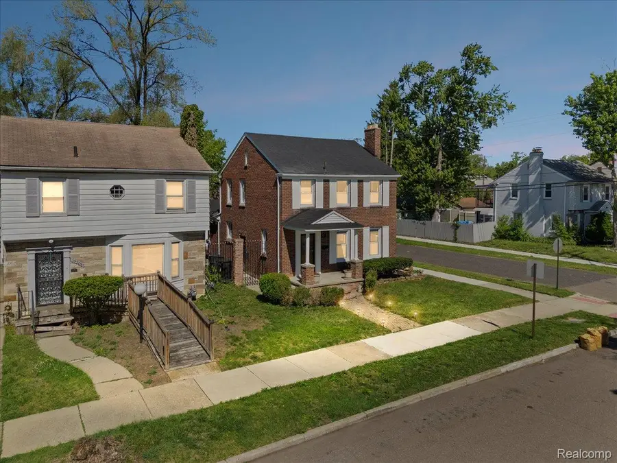 19215 Steel Street, Detroit, MI 48235 - #2