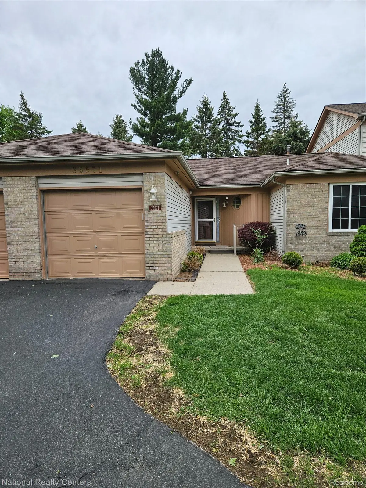 35571 Pheasant Lane, Westland, MI 48185 - #1