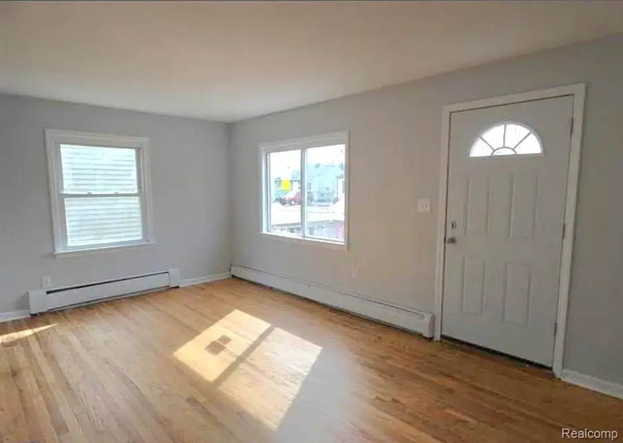 21840 Cunningham Avenue, Warren, MI 48091 - #2
