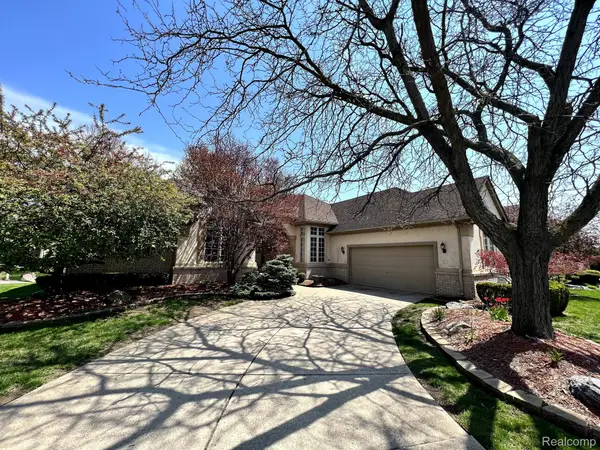 48280 Elmwood Drive, ShelbyTwp, MI 48315