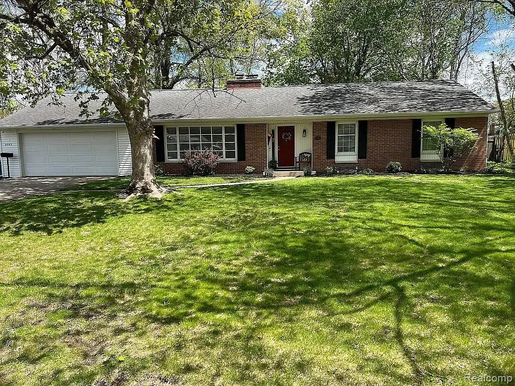 2507 Carlyle Drive, Kalamazoo, MI 49008 - #1