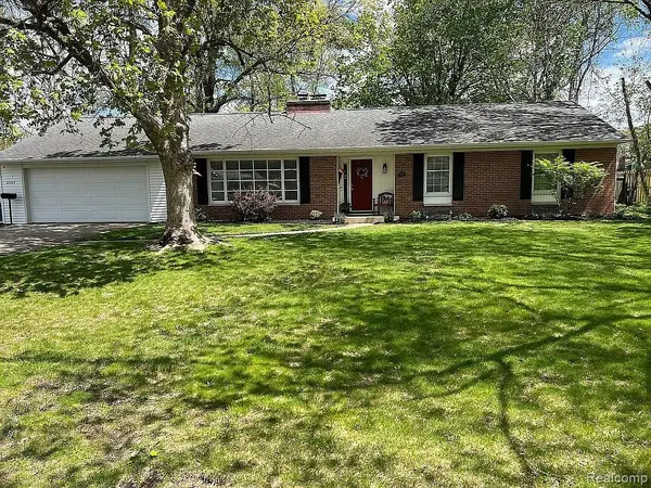 2507 Carlyle Drive, Kalamazoo, MI 49008