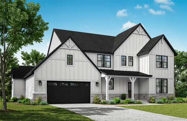2572 Crystal Lake Drive Drive, CommerceTwp, MI 48382