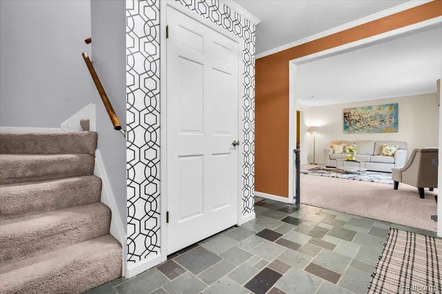 4055 Old Dominion Drive, West Bloomfield, MI 48323 - #3