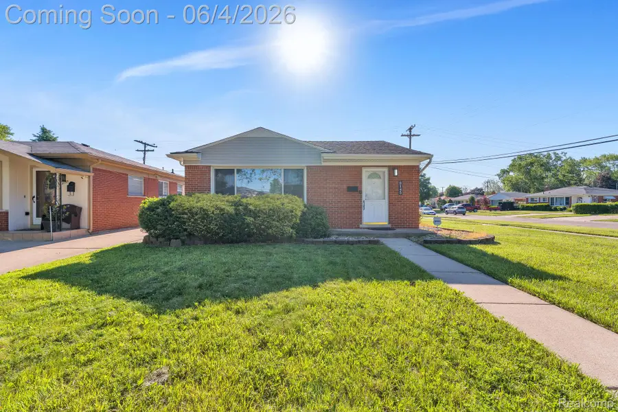 8145 Bailey Street, Taylor, MI 48180 - #2