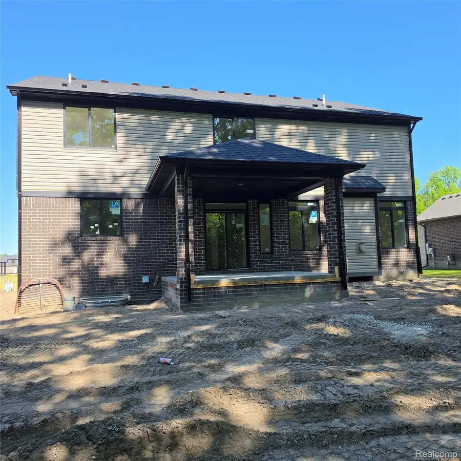 50351 Arcadia Drive, Macomb, MI 48042 - #2