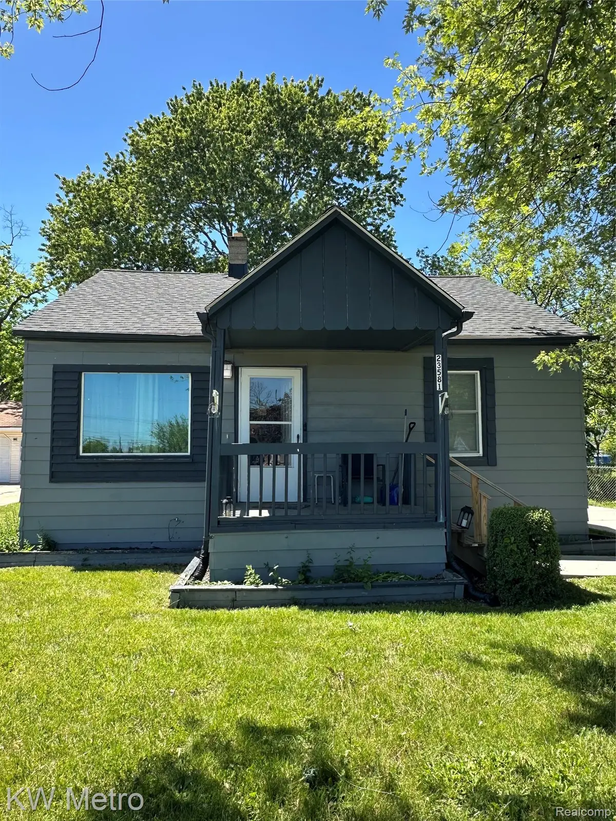 23581 Wagner Avenue, Warren, MI 48089 - #1