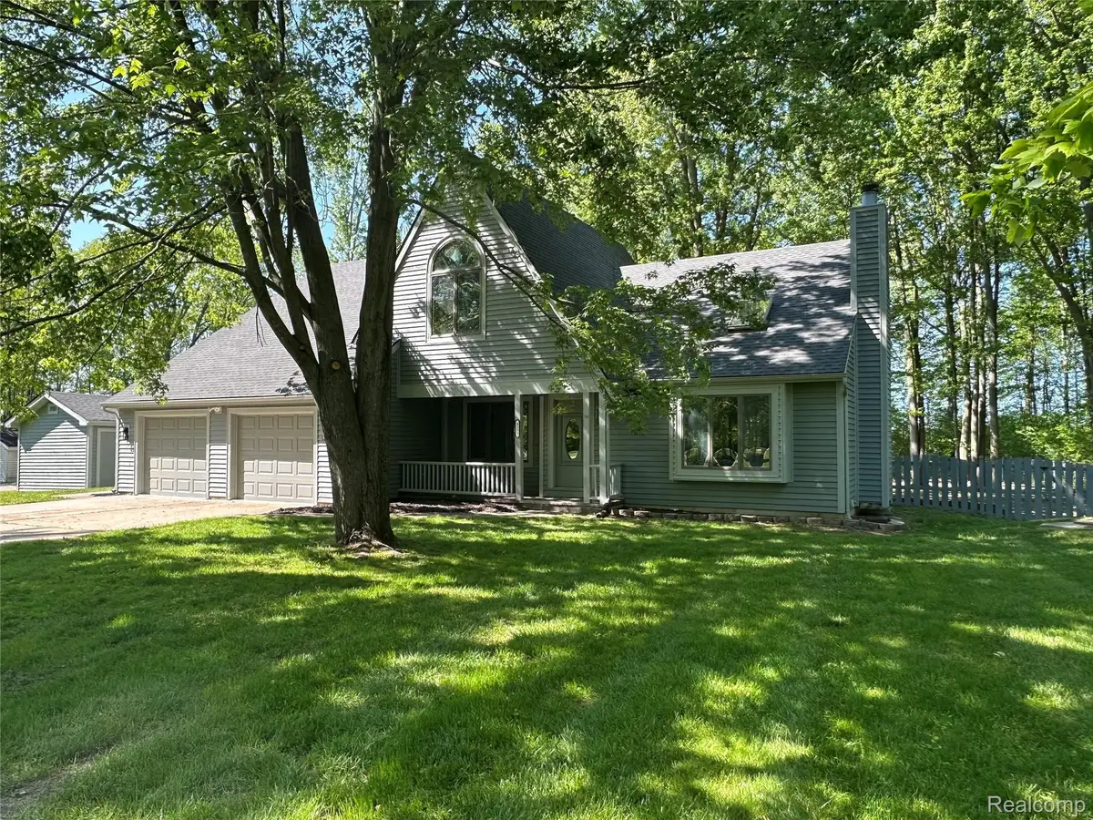4233 State Road, Fort Gratiot, MI 48059 - #1
