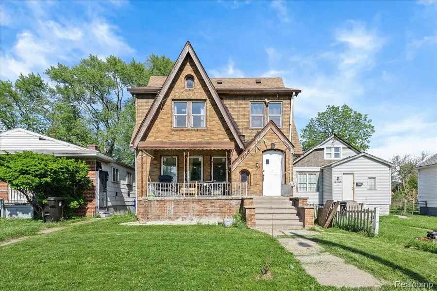 17516 Joseph Campau Street, Hamtramck, MI 48212 - #2