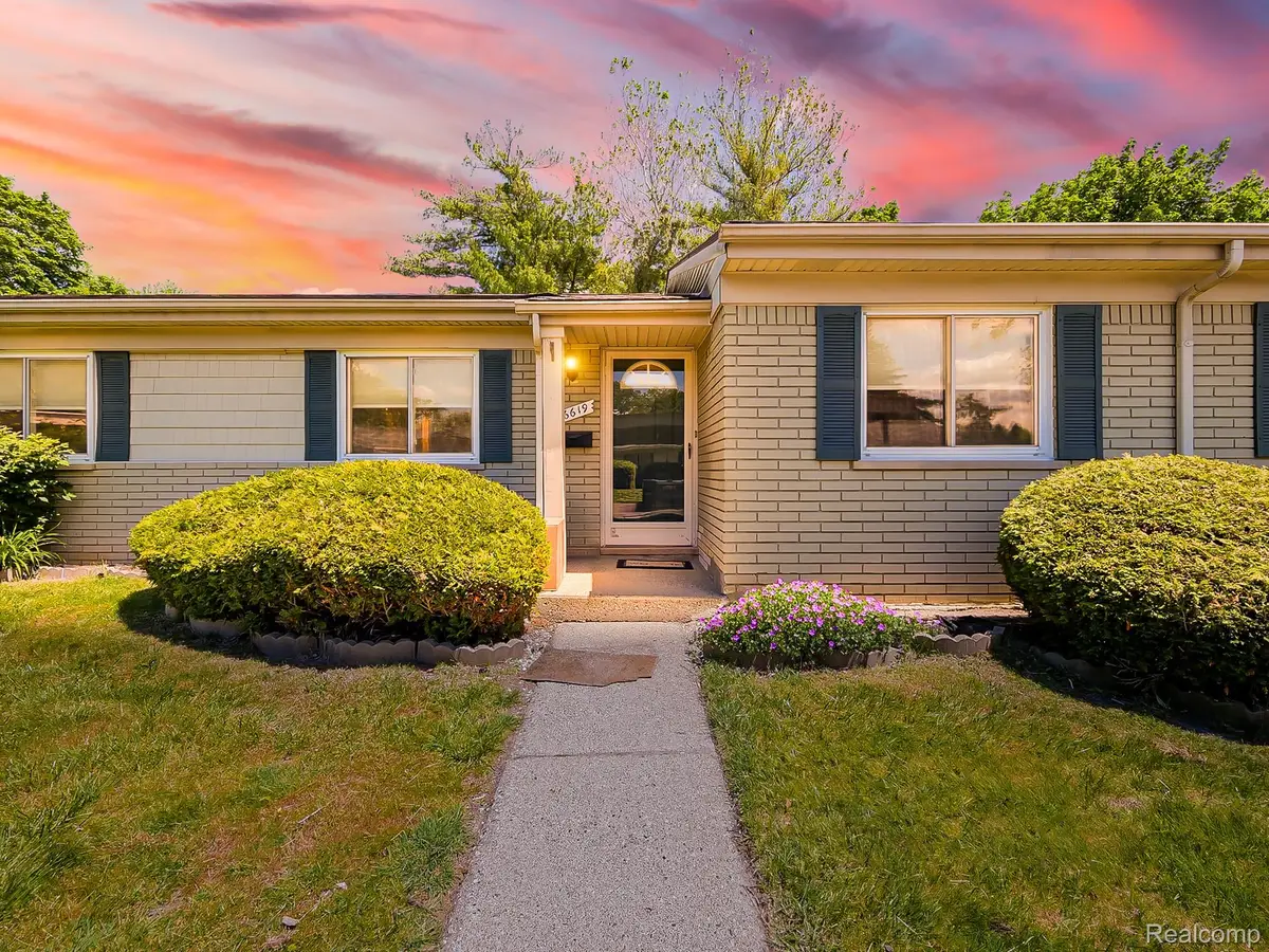 26619 Franklin Pointe Drive, Southfield, MI 48034 - #1