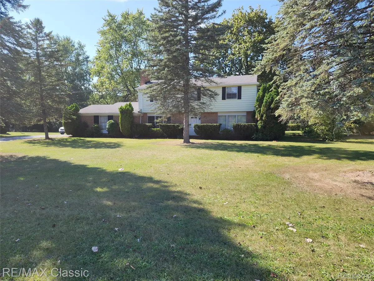 6965 N Adams Road, Bloomfield, MI 48304 - #1