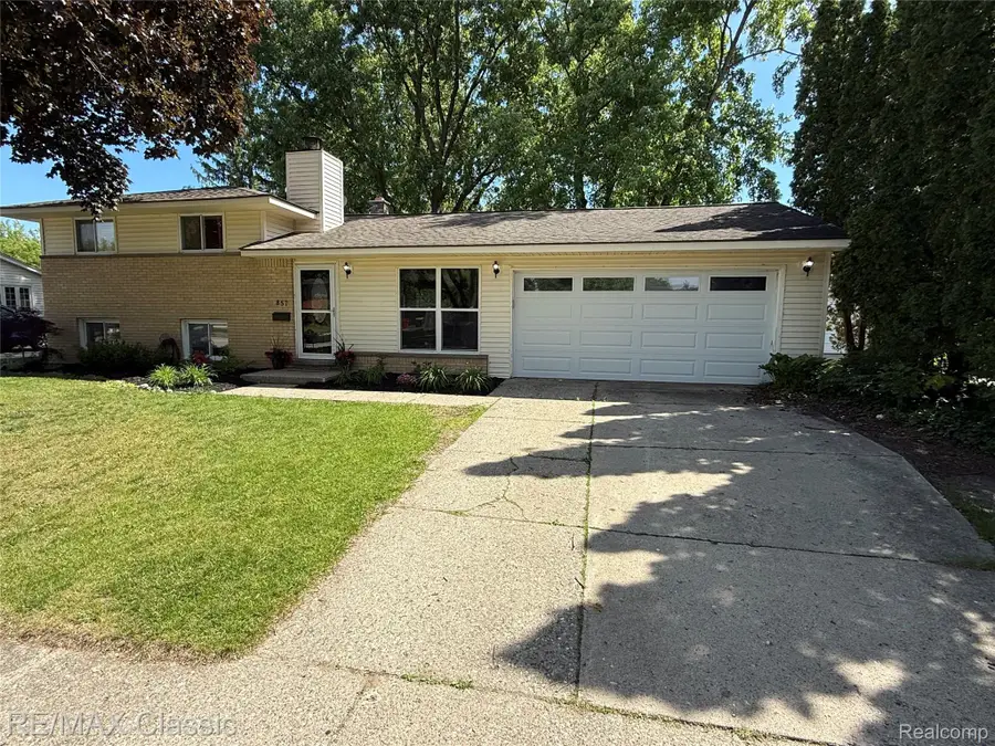 857 Panorama Drive, Milford, MI 48381 - #2