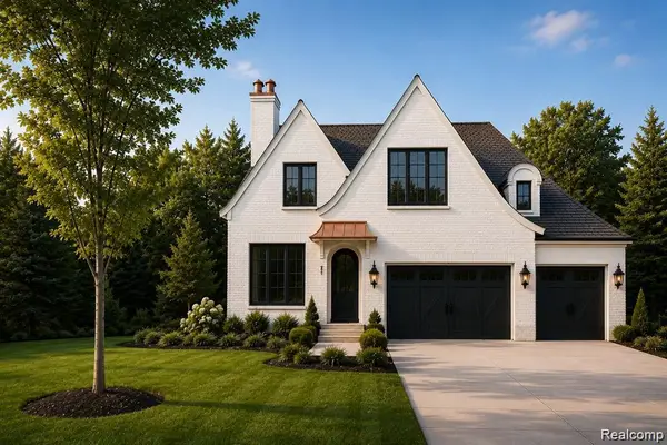526 Girard Ave, RoyalOak, MI 48073