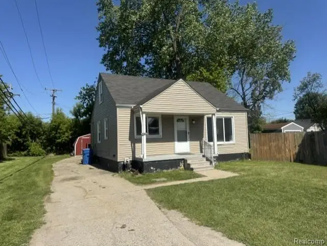 26648 Schoenherr Road, Warren, MI 48089 - #1