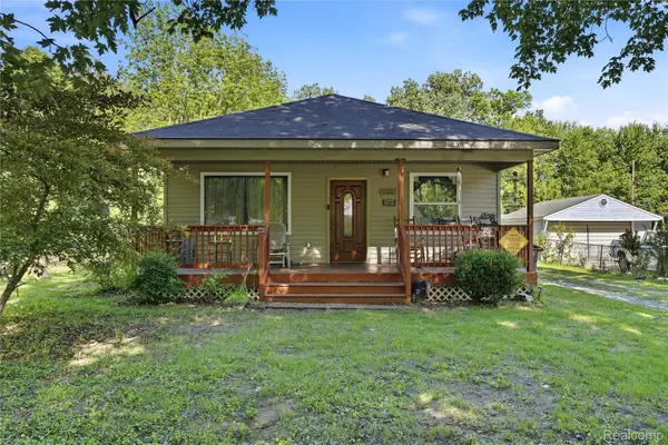 11583 Cape Cod Street, Taylor, MI 48180