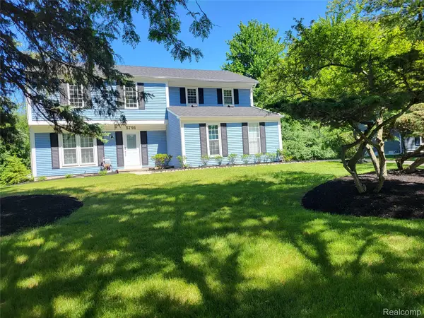5791 Beauchamp Place, WestBloomfield, MI 48322