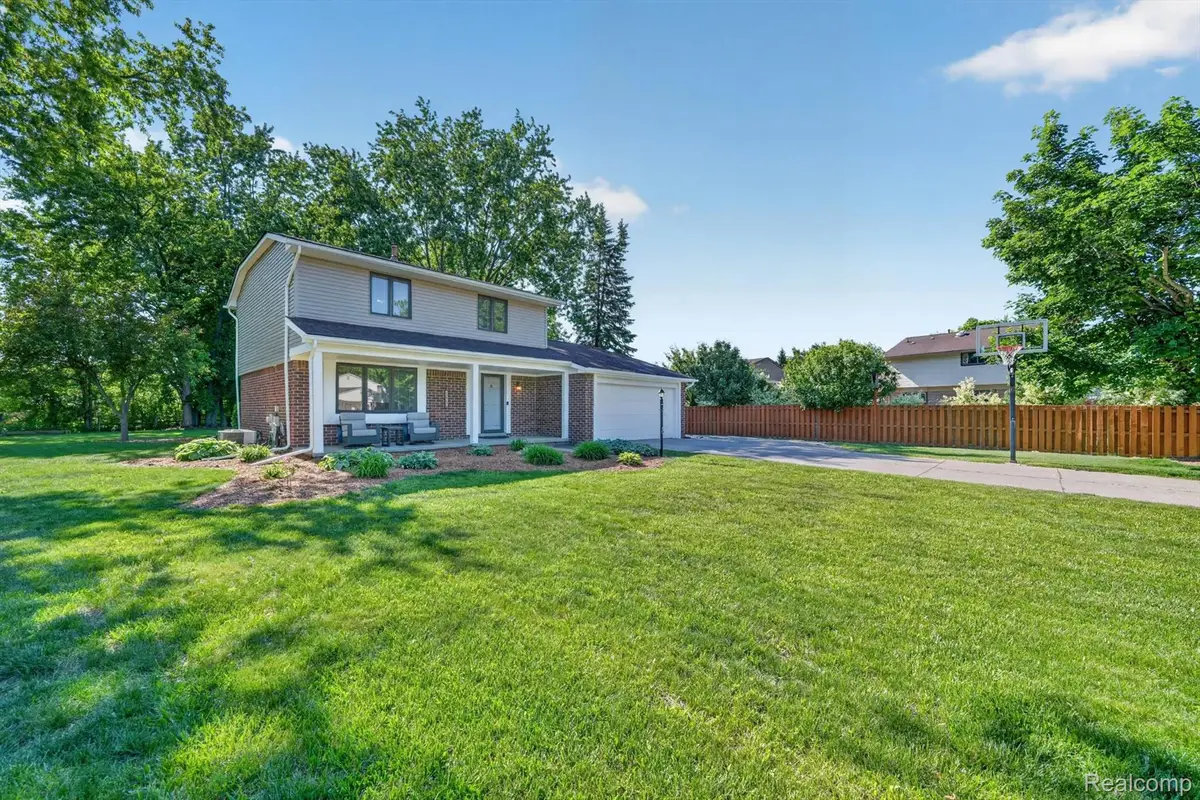 5469 Pheasant Run Road, Clarkston, MI 48346 - #1