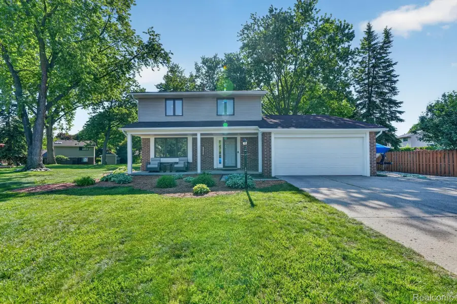 5469 Pheasant Run Road, Clarkston, MI 48346 - #3