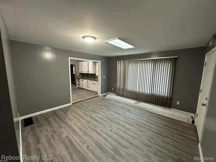 3220 Roberts Street, Saginaw, MI 48601 - #2