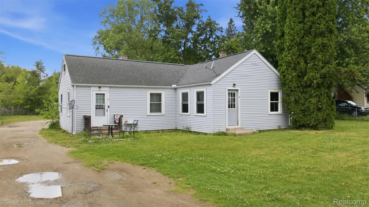 3006 Lansing Avenue, Jackson, MI 49202 - #1