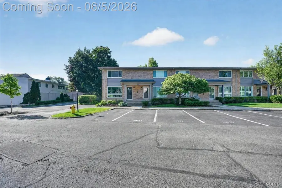 1035 N Old Woodward Avenue #1, Birmingham, MI 48009 - #2