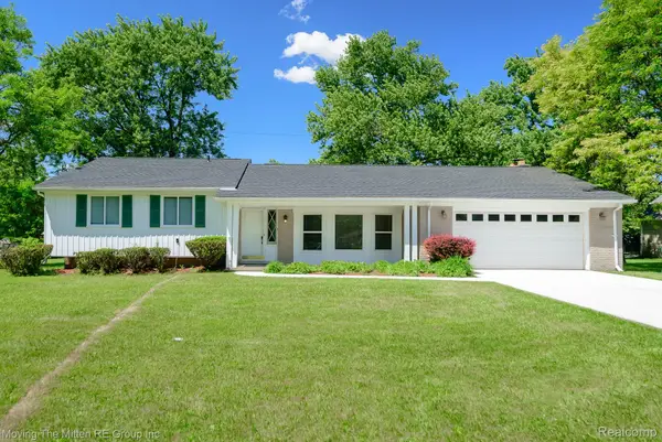23735 W Newell Circle, FarmingtonHills, MI 48336