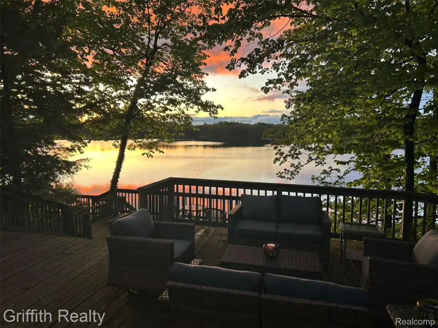 6262 Briggs Lake Drive, Brighton, MI 48116 - #3