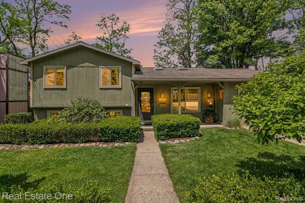 520 W Huron Street, Milford, MI 48381