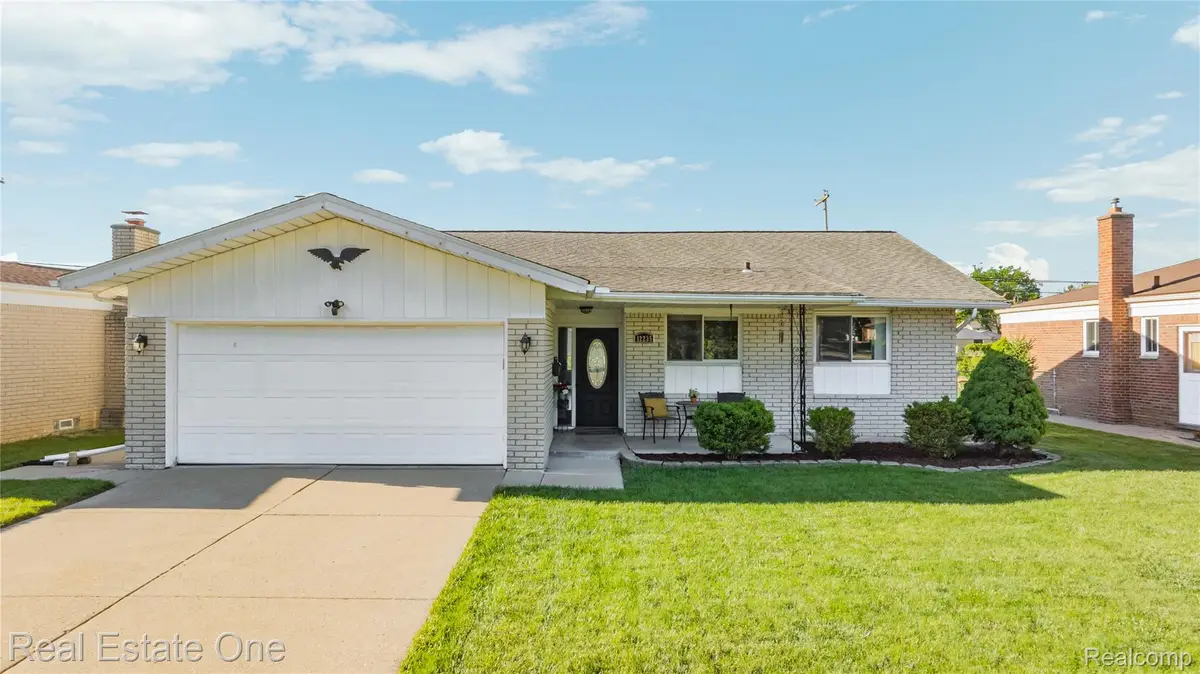 12235 Brougham Drive, Sterling Heights, MI 48312 - #1