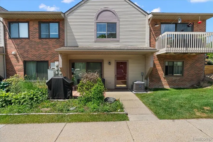 399 Spring Brooke Drive, Brighton, MI 48116 - #3