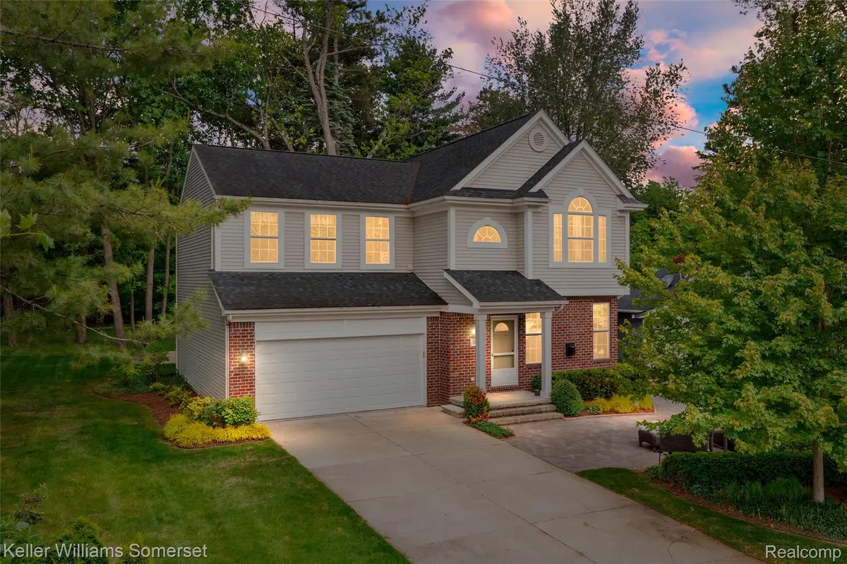 2480 Burleigh Street, West Bloomfield, MI 48324 - #1
