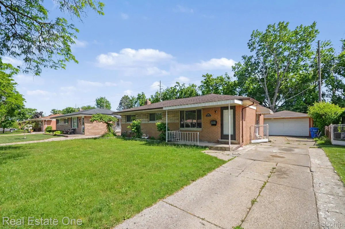 2510 Lincoln Drive, Warren, MI 48092 - #1