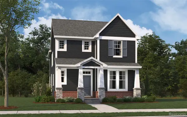 810 Schalm Dr, Clawson, MI 48017